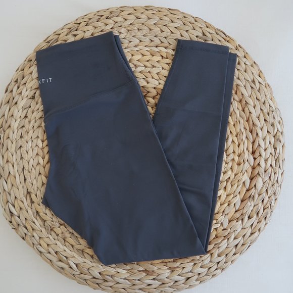 FLEXXFIT Workout Leggings - Picture 3 of 5